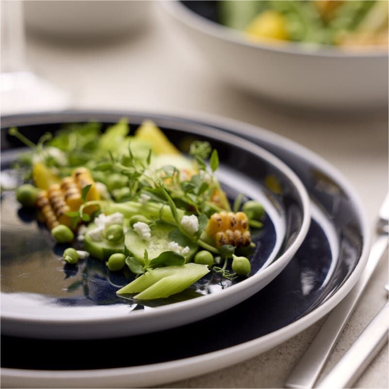 FARBENFROHE STEINZEUGTELLER